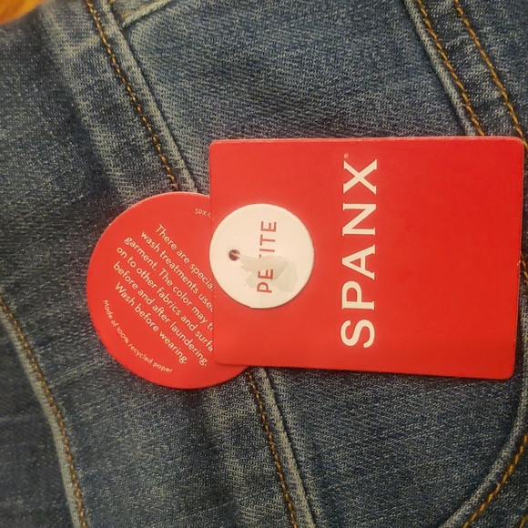 NWT Spanx Jeans Size XL Petite 🌀 - Picture 3 of 6